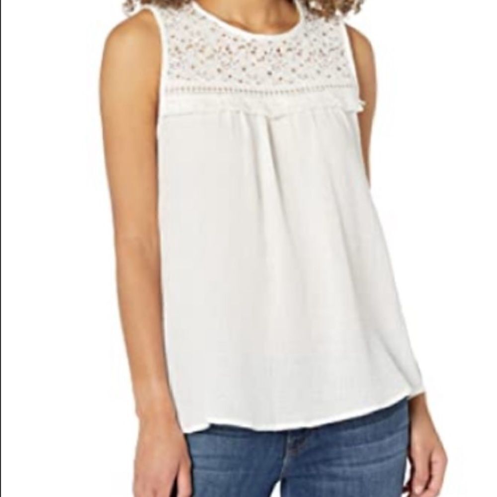 NWT - Max Studio Sleeveless Crochet Lace Cotton Gauze Woven White Top Size: S - Picture 2 of 10